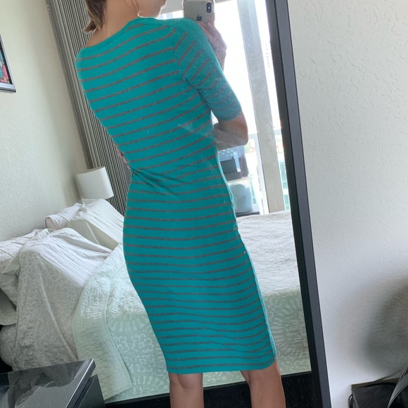 Julia dress - Picture 3 of 3